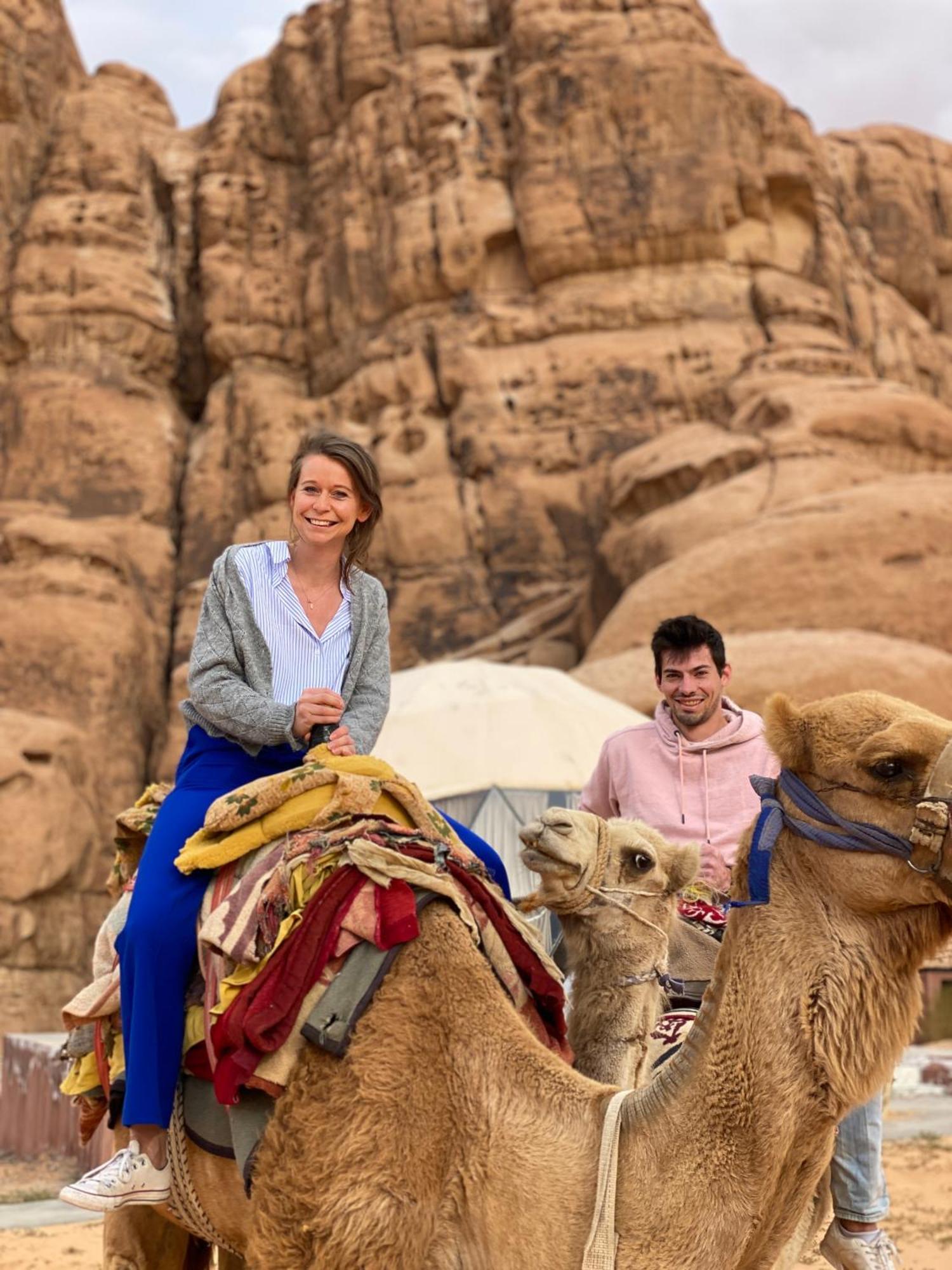Scarlet Luxury Camp Wadi Rum Extérieur photo
