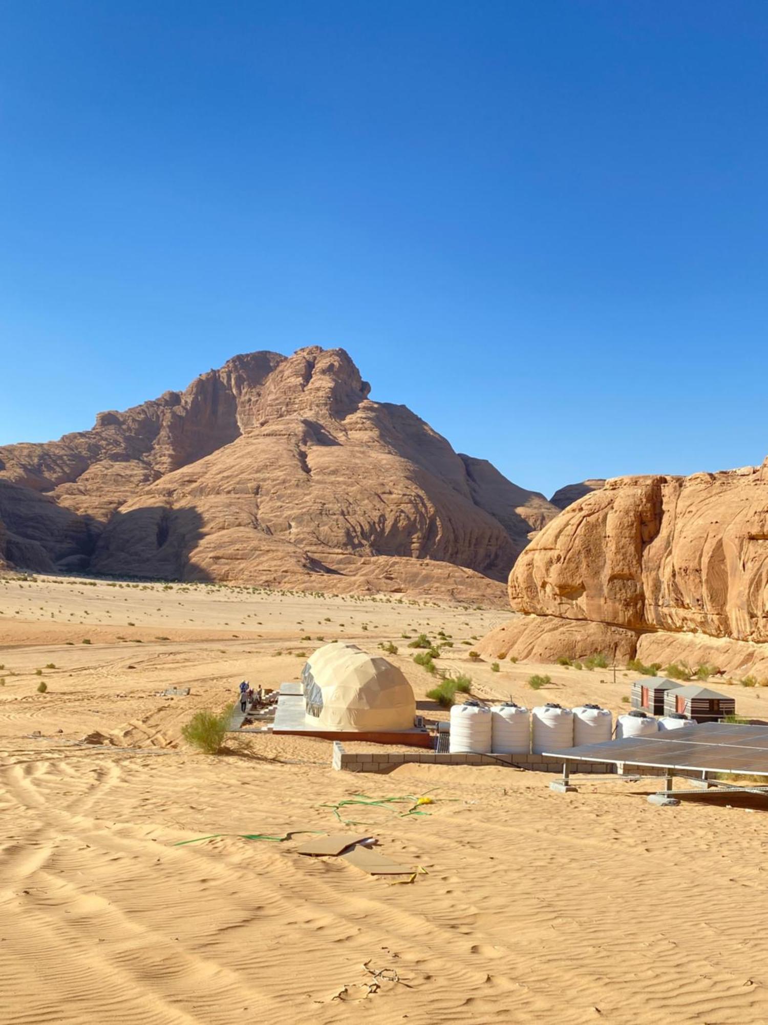 Scarlet Luxury Camp Wadi Rum Extérieur photo